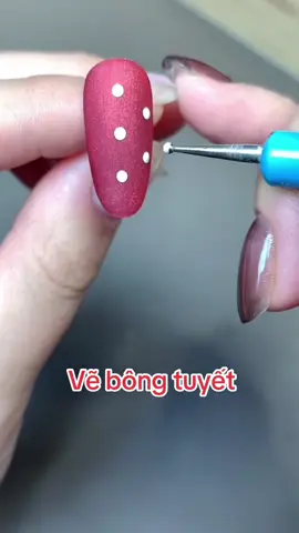 Cùng vẽ bông tuyết cho mùa nail giáng sinh😊#họcnailquan7 #nailquan7 #noel #nailgiangsinh 