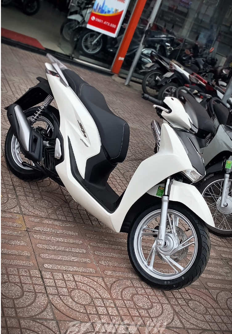 SH 160i 2026 đang được săn đón. Em này vẫn còn 1 chiếc tại ửa hàng em nha #honda #sh160 #sh2026 #xuhuongtiktok #xedep 