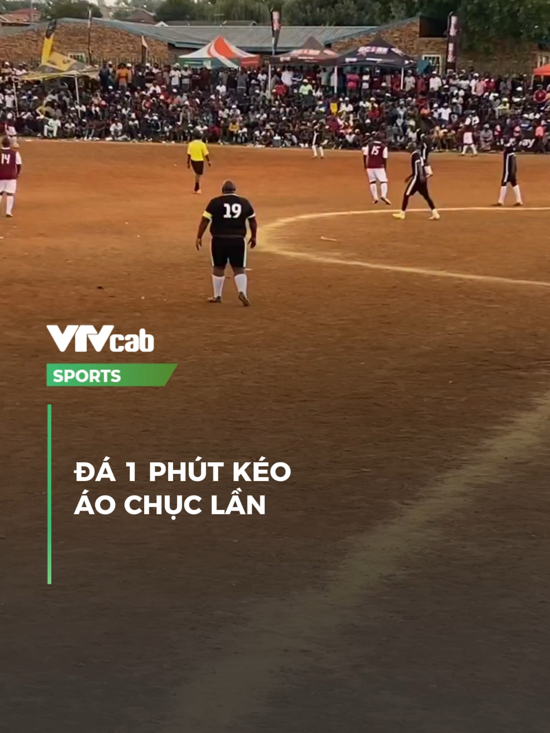 Những bước di chuyển đầy sức nặng của đội trưởng🤣🤣#vtvcabsports #thethaomoingay #sportsontiktok #SportsOnTikTok #SEAGames2025 #funnyvideos #tp7