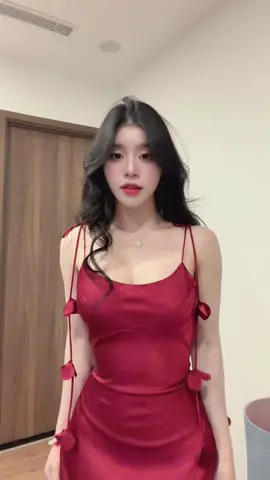 Đầm lụa mãi đỉnh chị em nhỉ #phoidoxinh #thoitrangnu #xh 