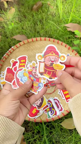 Liễn trang trí mai đào, decor ngày Tết #lientrangtri #phukientet #phukientrangtritet #xuan2026 #tet2026 