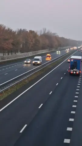 @Dave Van Milligen  @Wilbert Brons  je zag me niet😌🤪 #fiat #tuned #lampjesdingetjes #oranje #A30 