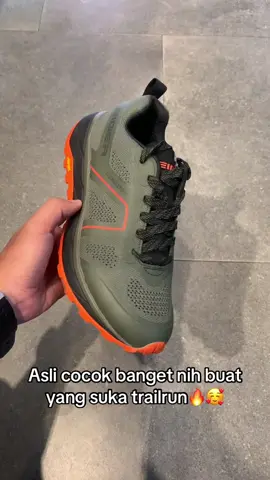 Bagus banget sepatunya wee #sepatu #sepatumurah #sepatupria #sepatuviral #fyp 