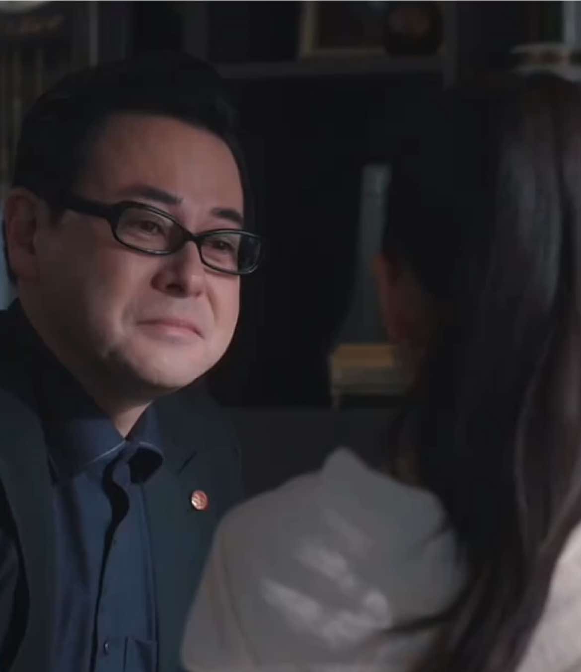 「人は本当に辛いことは、言わないもんだよ」　　　　　　　　　　　　　　　　　　　　　　　　 過去の自分と照らし合わせて、優しく語りかけるモツさんの姿に涙が止まりませんでした。　　　　　　　　　　　　　　　　　　　　　　　　　　　　　　　　　　#緊急取調室 #鈴木浩介 #fyp 