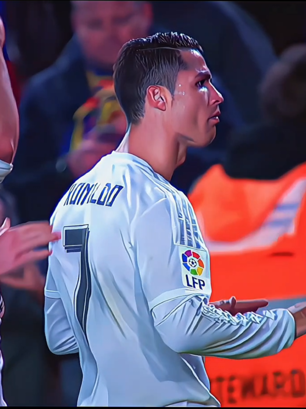 Ronaldo 4K quality 🔥🤩 || #trending #footballedit #fyp #cr7skills #ronaldoedit 