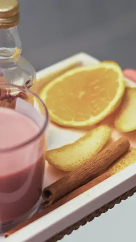 Prea stresată? Nu-i nimic. Se rezolvă cu Pufina 🤍. Uneori e o baie caldă cu spumă, alteori o mască de față, un serial bun cu lumina difuză și o lumânare parfumată. Indiferent cum alegi să te relaxezi, important e să-ți amintești un lucru: să rămâi puternică și fină, chiar și în cele mai haotice zile. Iar când produsele care te ajută îți pot aduce și un premiu, parcă zâmbești și mai ușor 🥰. 🧾 Nu uita să păstrezi bonul când vii de la cumpărături cu Pufina. Îl poți înscrie pe pufina.ro sau trimite numărul prin SMS la 3732, iar cu cât mai multe bonuri înscrii, cu atât ai mai multe șanse să câștigi unul dintre cele 203 premii pregătite pentru tine 🤗.