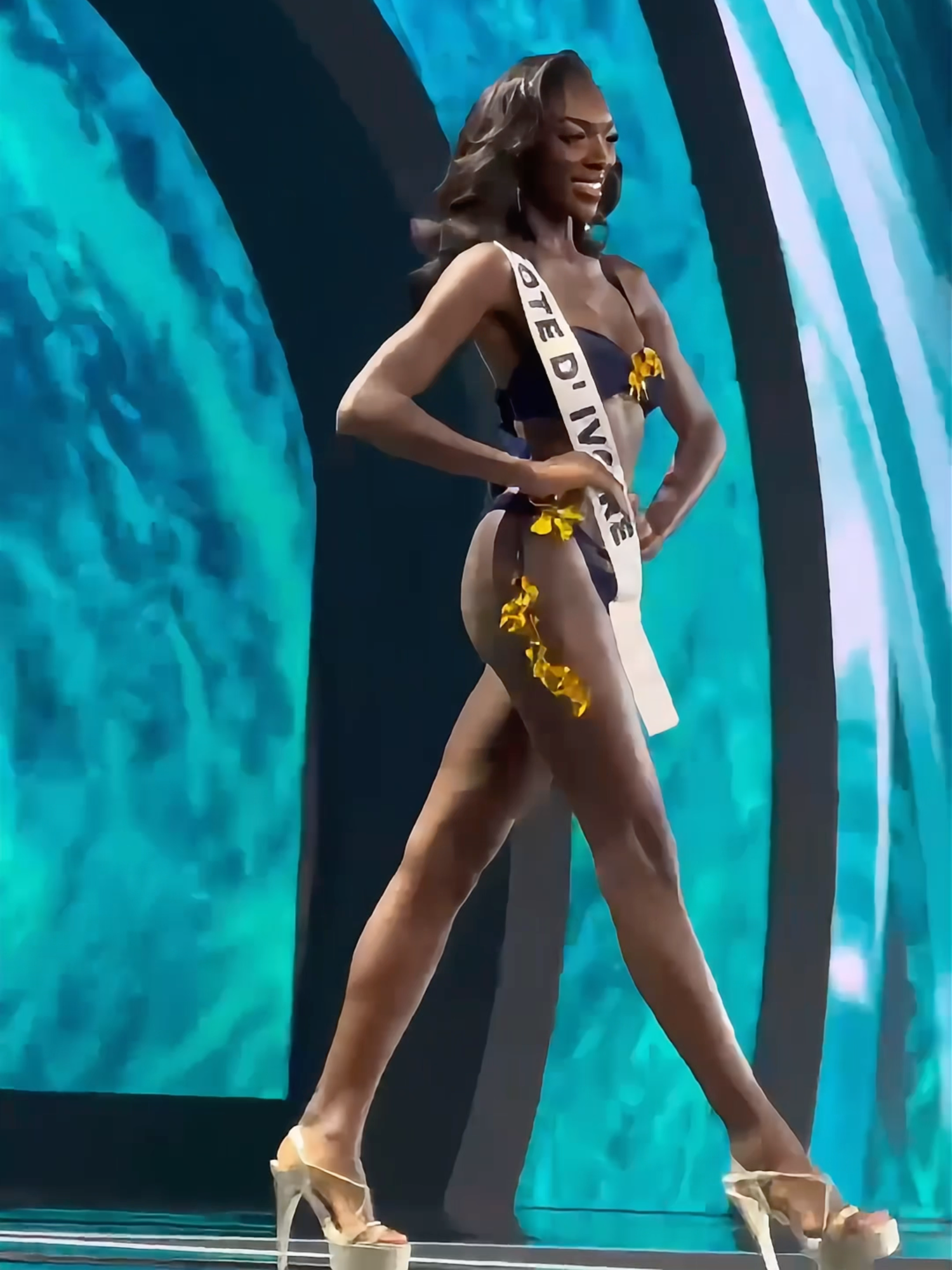 Miss Universe 2025 | Grand Final | Swimsuit Performance | Audience View | Olivia Yáce - Miss Universe Côte d'Ivoire 2025 @missuniverse  @.oliviayace #MissUniverse2025 #MissUniverse #missuniversecotedivoire #MissUniverso #MissUniverso2025  #MissMonde #missuniversecotedivoire2025  #misscotedivoire  #OliviaYace #misscotedivoire2021  #ivorycoast  #ivorian  #grandfinal #finale #final #drama  #swimsuit  #bikini  #swimwear #africaday #drama #missuniversemexico2025 #fatimabosch #ahtisamanalo #missuniversephilippines #missuniversephilippines2025 #veena #veenapraveenar #missuniversethailand #missuniversethailand2025 #missvenezuela #missuniversevenezuela #stephanyabasali #amusestan
