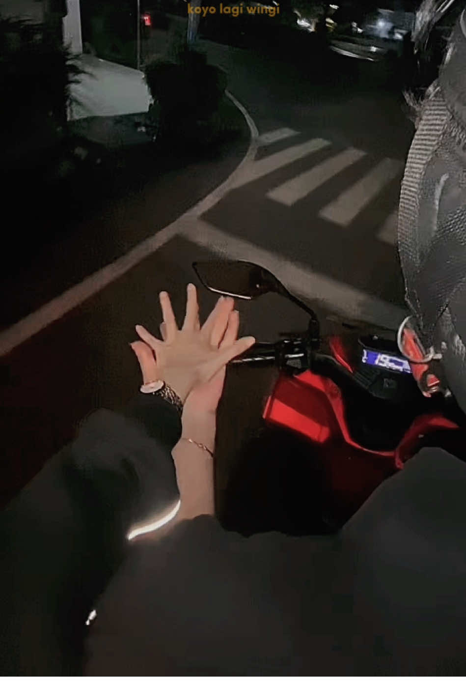 akan ku trobos semua trand bucin bersamamu 🫶🏻❤️‍🩹@Sindysee #irvansindy #irvaansrd 