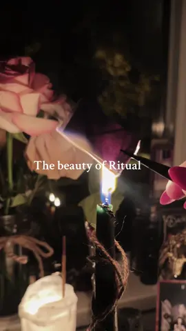 The beauty of Ritual- it’s a powerful form of art, creating and destroying. Alchemising and transmuting. Layering and subtracting. #witch #witchcraft #hekate #hailhekate 