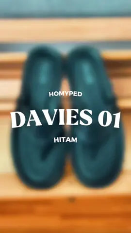 Sandal andalan buat yang nggak mau ribet. Praktis, nyaman, dan warnanya netral. Tinggal slop langsung siap jalan! 😎 #homyped #langkahnyaman #DailyStyle #SandalPria 