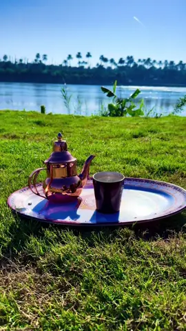 قهوة و نهر ☕️🍃