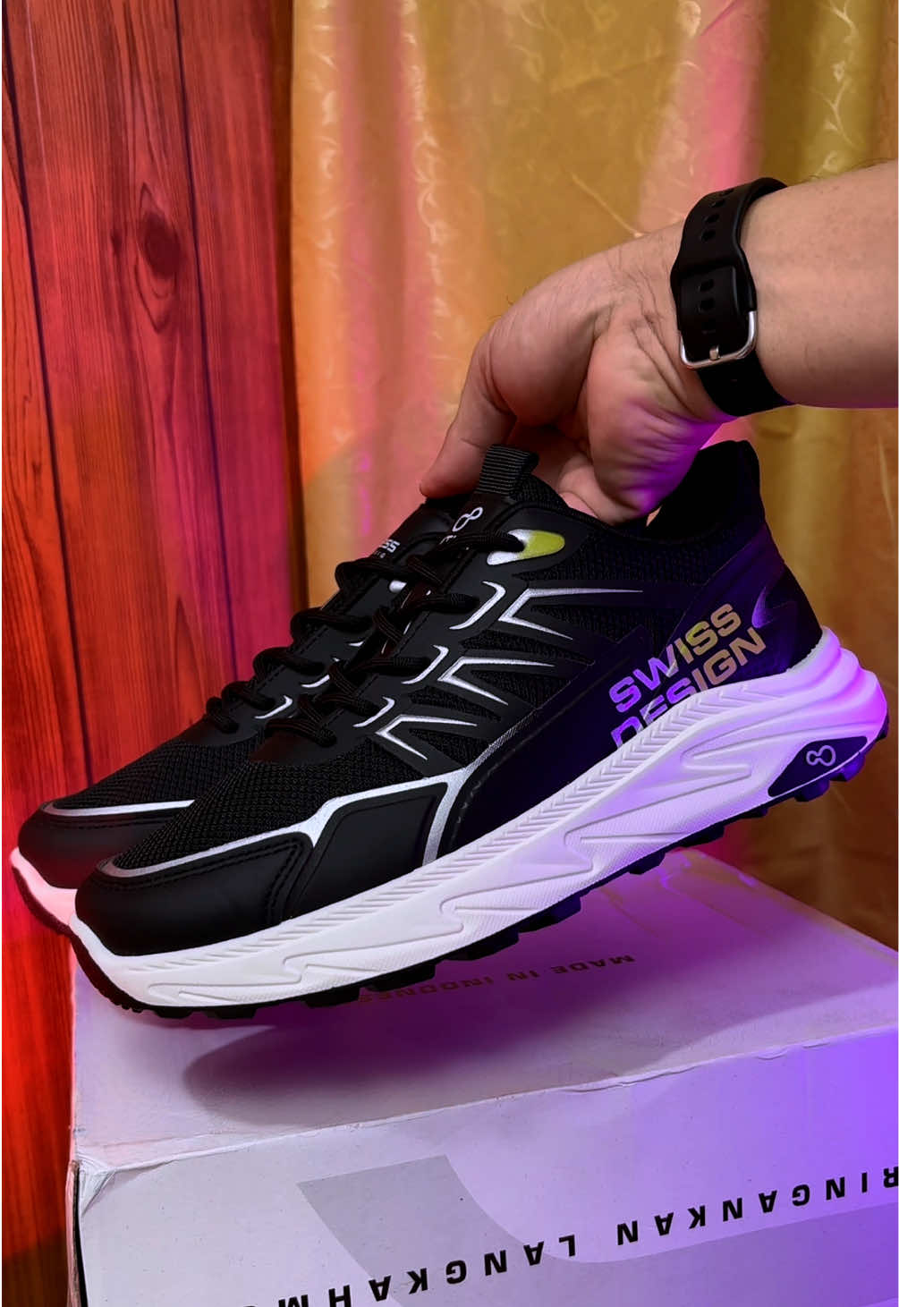 Sepatu sneakers pria keren Limitless,sepatu sport gaya casual,kualitas premium dan desain kekinian,nyaman untuk olahraga dan keren untuk aktivitas sehari-hari!! #sepatusneakerspria #sepatusport #sepatucasual #sepatupremium #sepatukekinian 