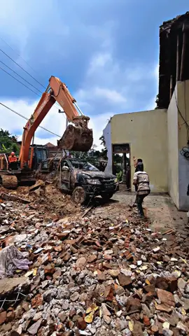 evaluasi hari ke 3 🥹 do'akan semoga selalu di beri kelancaran ya teman² 🤲 . #fyp #bencanaalam #tanahlongsor 