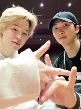 MiniMoni live 251121 😆💜 #rm #jimin #minimoni #bts 