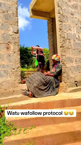 Venye security huzuia watu kuingia😂😂😂 #dadasarahyoutube #kikuyucomedy 