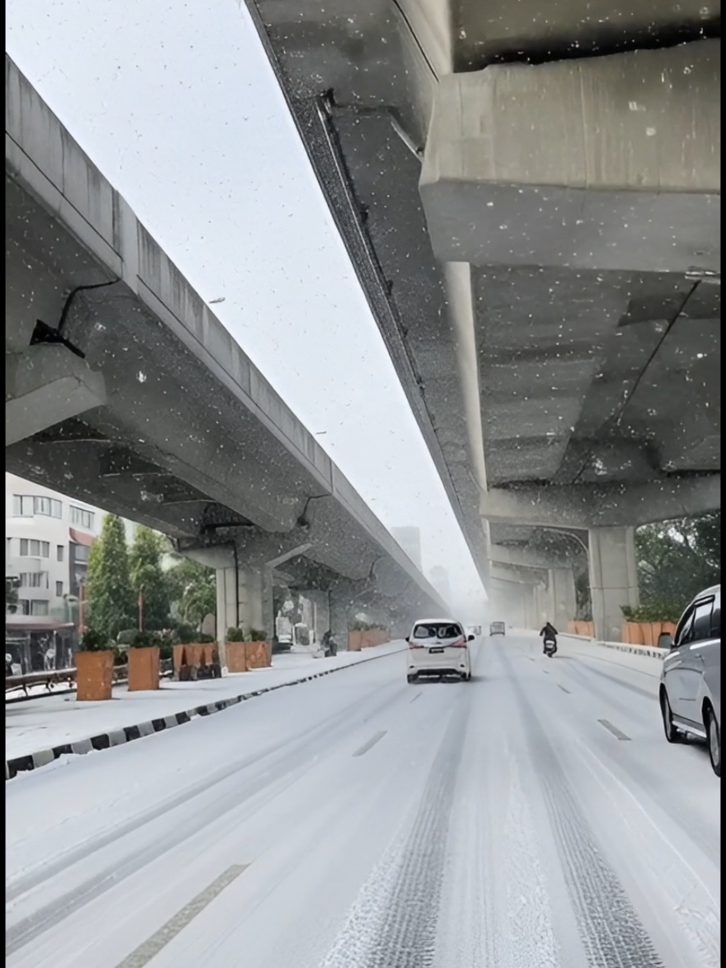 ❄️🥶  #makassar #snow 