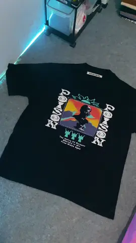 #ootdfashion #kaoskece #boxytshirt #promomakanharian 