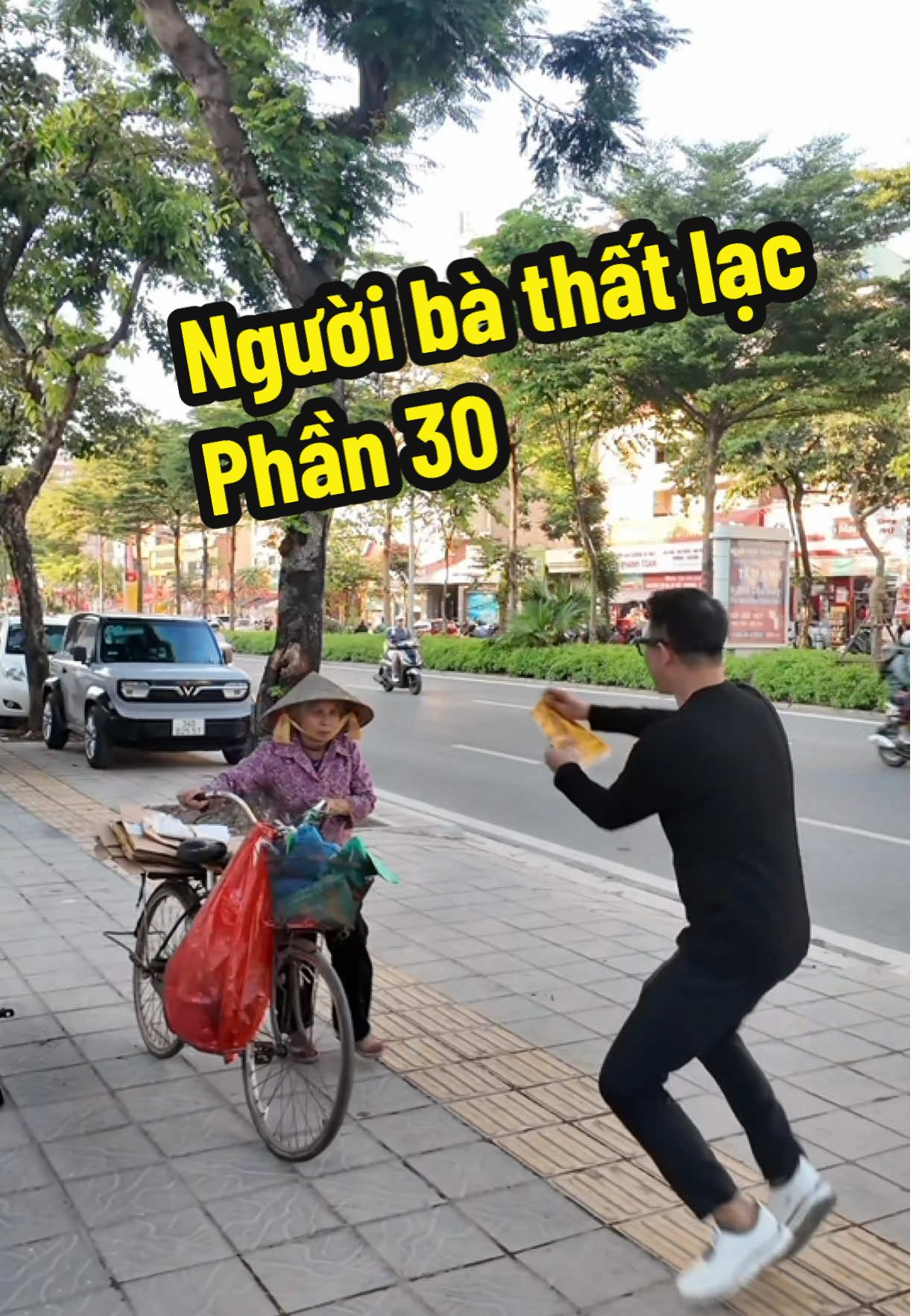Người bà thất lạc phần 30 - hôm nọ bà vừa gặp bố con =))) #vtmgr #thaihoa88 #auto88 #funny #HaNoi