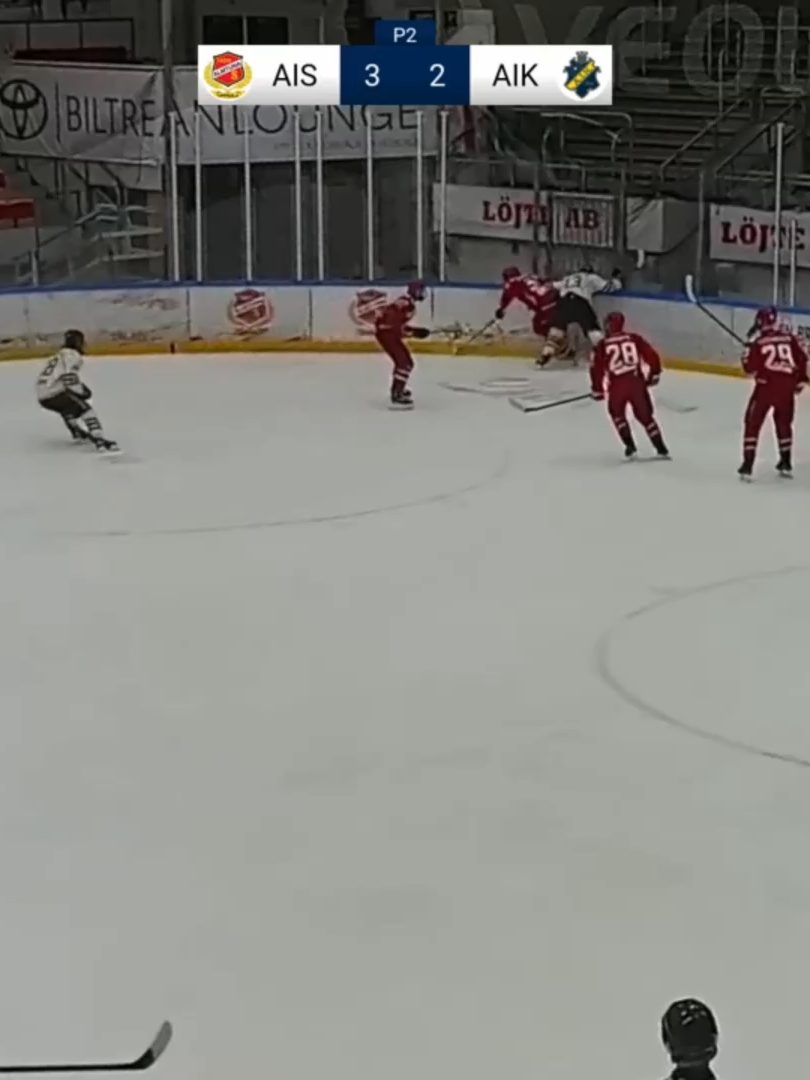 Mål. lindsethmartin Assist. @williampecirep @nahuel.valdebenito  #hockeyboys #ishockeyskill #ishockey #hockeyseason #hockeymoments