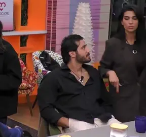 #rashmer #Rashmer #omer @grandefratello @Mediaset Infinity @Rasha_Younes @GRANDE FRATELLO 👁 