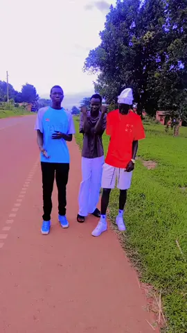 @itz.Steppa👾🇸🇸 @Mayol Trigger 🏅✌️🇸🇸🇨🇦 #@MILTON KIZZY ♥️🦅🥀 