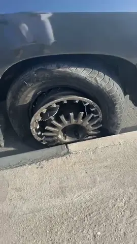 الإيراني يوم يمدح بضاعته 🤪🫢🤭🫣 #ahmadalfalasi #fyppppppppppppppppppppppp #fypage #fypシ゚ #foryou 