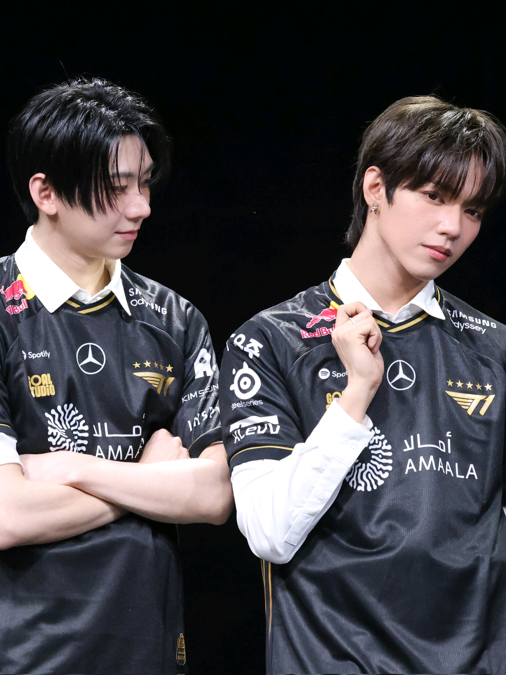 JL is the only exception pag naiyak, hani is there willing to comfort  halata ka nman masyado boy 😭 ang cute mo Haniya, para kang jowa kung mag.alala 🥹🤭 (delulu lng 🧐) videos cctt to the owners 💓 #haneulz #hanjay #ahof_official #AHOF #ahof 