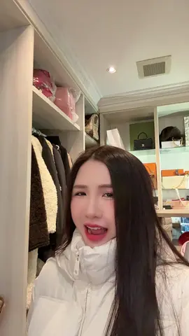 Một chiếc áo nhất định chị em mình phải có trong tủ đồ #guno #phuongnguyenguno 