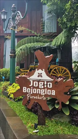 walaupun Hujan di JOGLO BOJONG LOA semakin syahdu... #joglobojongloa  #wanayasa  #purwakarta  #resto  #nasiliwet 