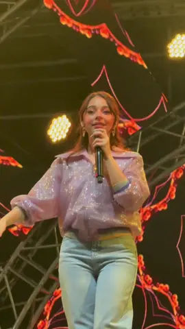 حفلة الفنانة بيسان إسماعيل في الرياض ، حديقة السويدي - أغنية ياظريف الطول