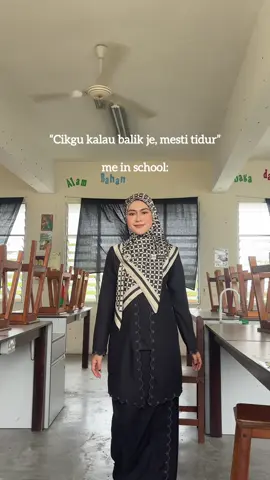 🗣️”balik awal pun penat” btw kurung from @Kurung Factory ,  release tonight at 7pm #cikgu #teacheroutfit