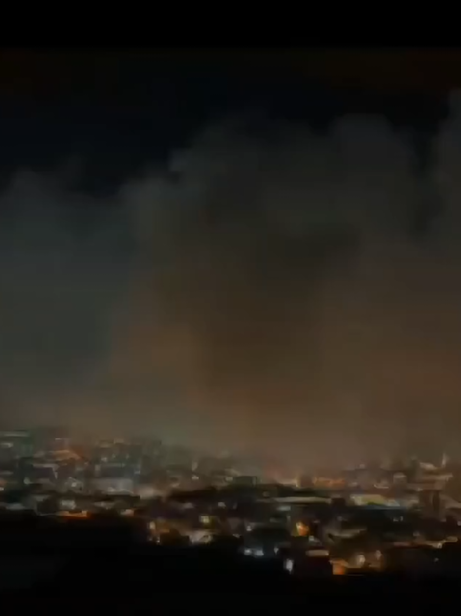 ﴿ ۞ وَلَهُ مَا سَكَنَ فِي اللَّيْلِ وَالنَّهَارِ ۚ وَهُوَ السَّمِيعُ الْعَلِيمُ﴾ سورة الأنعام الآية-13. القارئ:#سعود_الشريم #قران_كريم #قران #quran_alkarim #سورة_الأنعام 