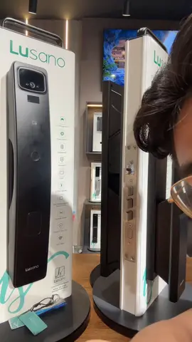 Join our LIVE now to get Exclusive Offer for Smart Lock & Service