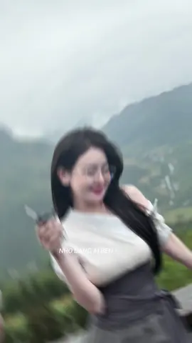 Có những người đi ngang đời mình rất đẹp… nhưng không phải để ở lại. #trolykim🐯 #trolykim #kimoanh #hagiang 