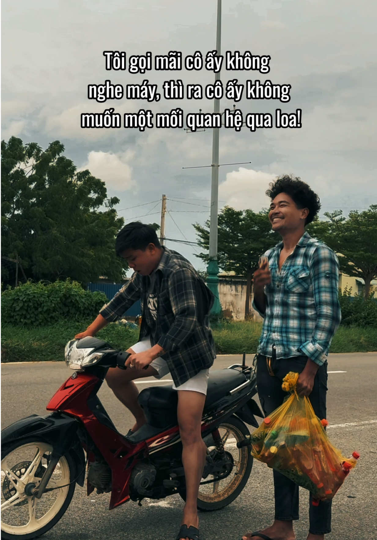 Chuẩn bị lên đồ cuối tuần đi date thôi 🥰🥰 #lucevisu 