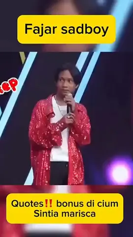 #FajarSadboy #SintiaMarisca #LivePerformance #EmotionalMoment #Music   Watch Fajar's captivating performance and heartwarming moment with Sintia Marisca! ❤️ Catch Fajar's dynamic stage presence and his charming interactions, including a surprise kiss on the cheek!