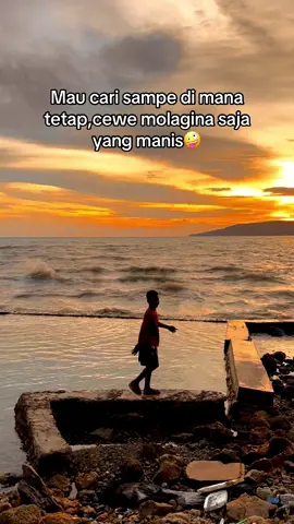 Molagina tu dah punya cewe”senyumnya manis🙏🙏#pantaibuton🏝🤩🏝🤩 #tiktokviral #sansetvibes🌅 #tiktoknews #fgpツ 