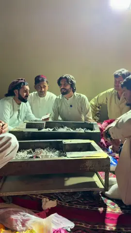 #ayazwazir21 #pashtopoetry #saqijan804 #pashto @Qureshi sahib @Umar✅ @اندرُ بابا 🥀 @Anwar Mezbaan Bannu 