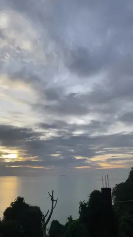 view sunset di sudut kota padang#pantaipadang #sunset #minangrancak #fyp 