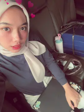 i love jumat sore (besok sabtu yey)