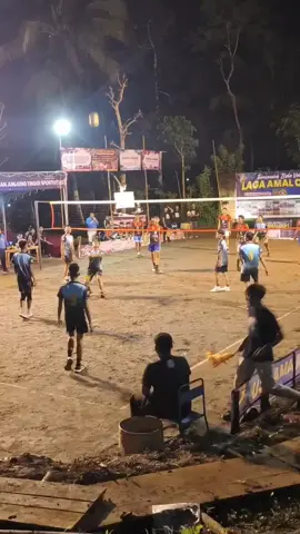 #vollytarkam @K e N @ferrystwn @dwipunah1995 