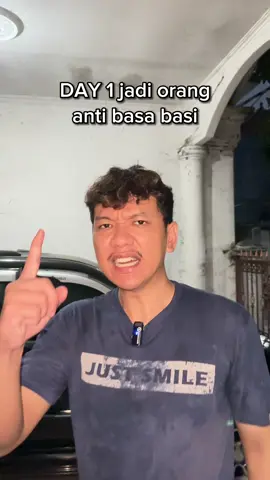 DAY 1 jadi orang anti bisa basi #kemanusialan #RotiSusu #Piscok 