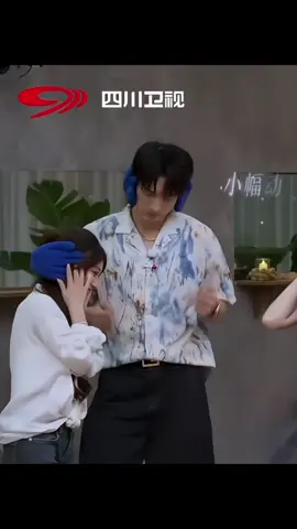 ชอบเคมีความสูงของคู่นี้5555🤣จะหันมามองกันกี่โมงดี💗 #lovewinsall  #ข่งซีเฉิน #เทียนลู่  #ขึ้นฟีดเถอะของร้อง  #fyp 