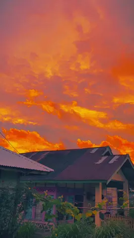 bagaimana mungkin wanita secantik senja bisa membuat luka sedalam samudra🌄 #curupbengkulu #rejanglebong #sunset 