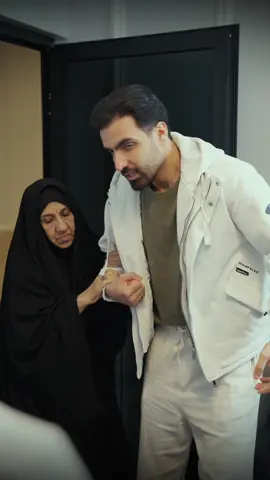 افعل الخير لانك انسان ... #سجاد_السومري 