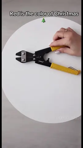 Red Christmas 🎄 #christmas  #decorations  #decor  #christmascountdown 