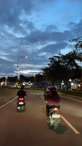 #vibesmalamhari #beranda #foryou #storytime #xyzbcafypシ 