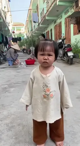 Nay hơi bực mình tí, các cô chú thông cảm 😡 #videohaihuoc #embedangyeu #embedethuong #videohai 