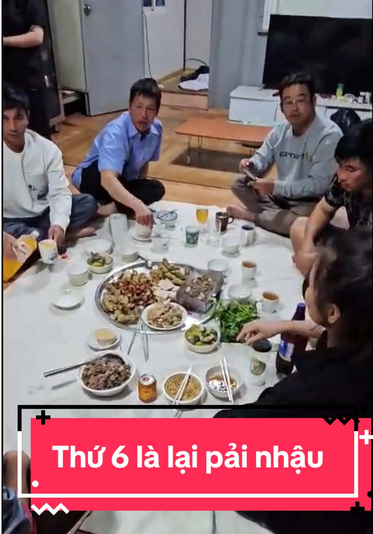 Biiaa biia đâu.. gì chứ ăn uống đội này là số 2 ko ai là số 1 luôn 😆😆 🇻🇳🇰🇷  #cuộcsốngởhàn #nôngnghiệphànquốc🇰🇷 #laođộnghànquốc 