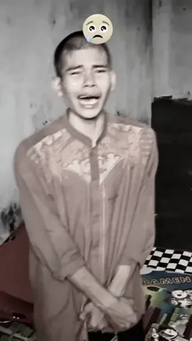 dia lupa dengan jati dirinya tpi tidak dengan playlist nya.. #threesixty #threesixtyskatepunk #dewithreesixty #poppunk #skatepunk 